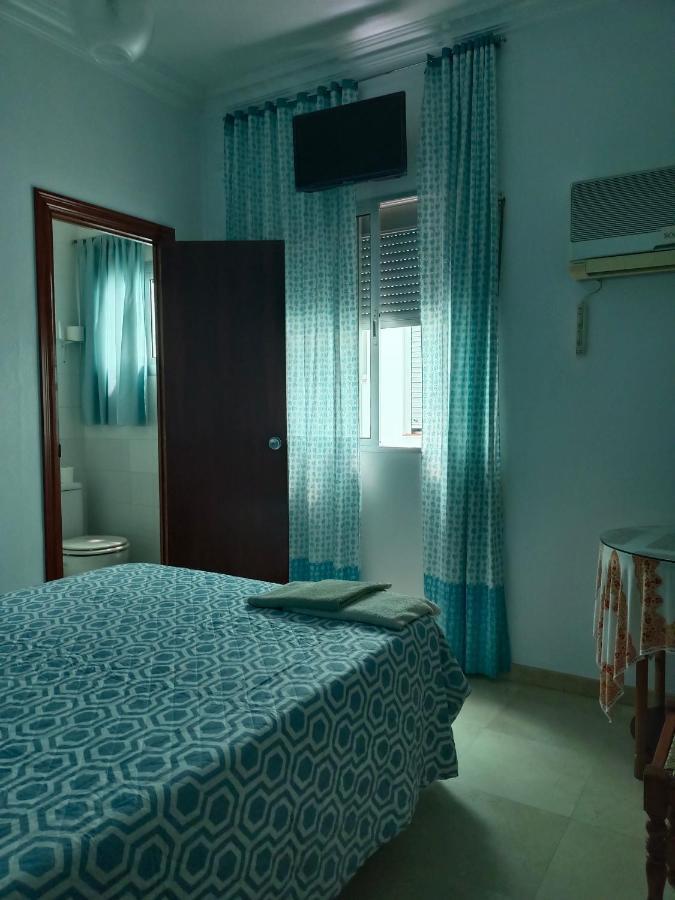 Pension Larra Mairena De Alcor Ngoại thất bức ảnh