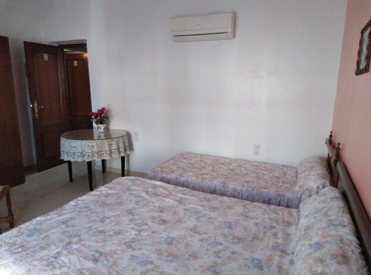 Pension Larra Mairena De Alcor Ngoại thất bức ảnh