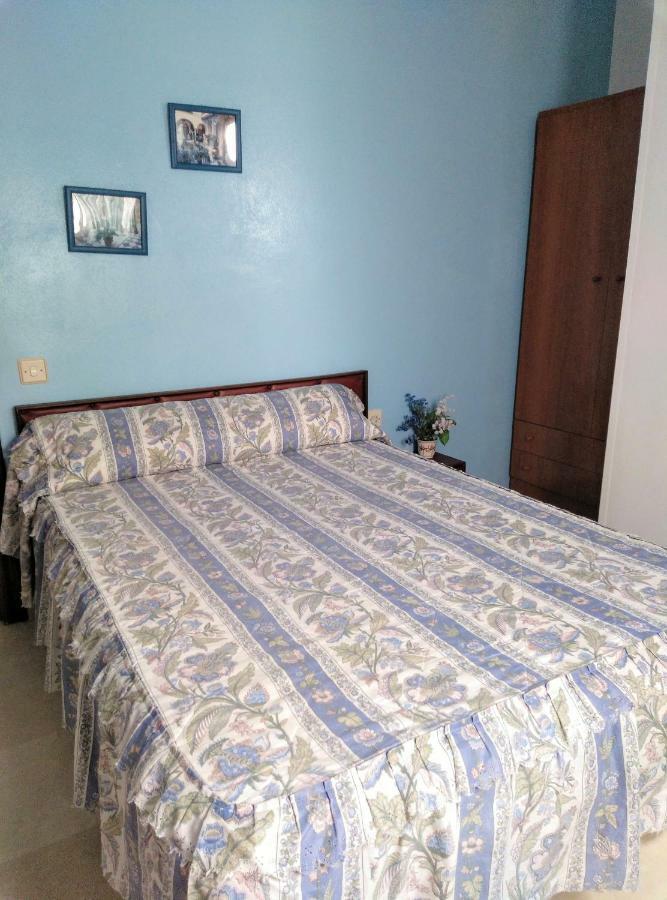 Pension Larra Mairena De Alcor Ngoại thất bức ảnh